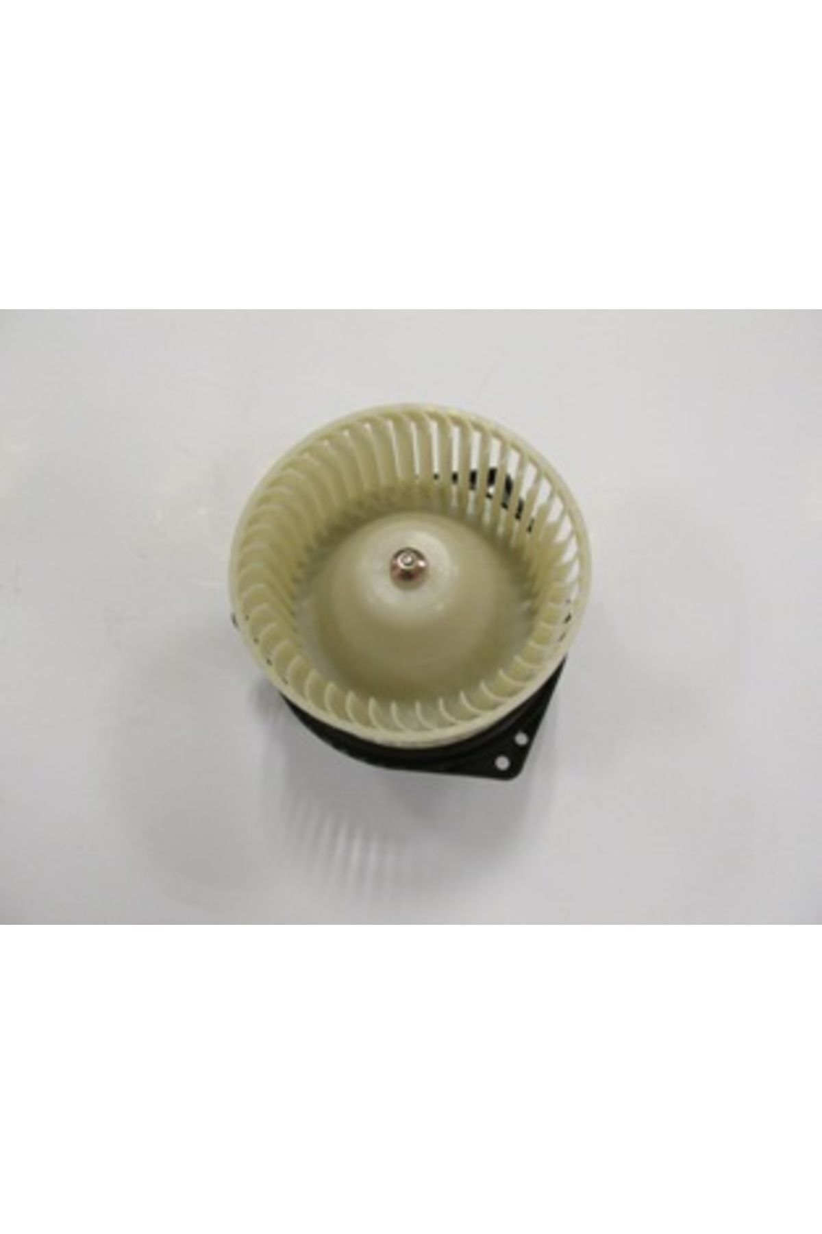 Nıssan Almera- N16- Sd/hb- 00/06; Kalorifer Üfleme Motoru