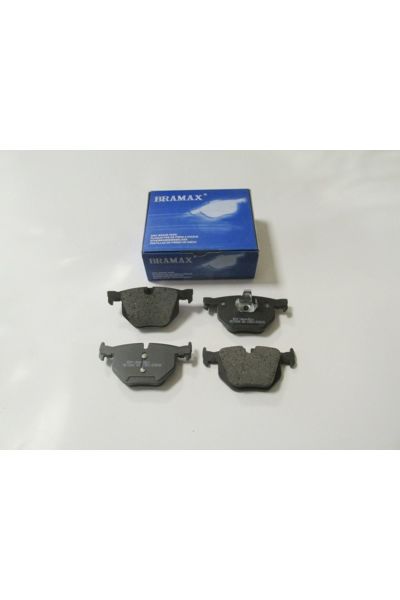 Bmw X5 E70 07/12 Arka Fren Balatası (Kablosuz)(disk)(121.9x58.1x16.3/121.9x59.3x16.3)(bramax)