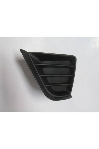 Toyota Corolla Nde180 13/16 Sis Lamba Kapağı Sağ Siyah (Sis Deliksiz) (Tw)
