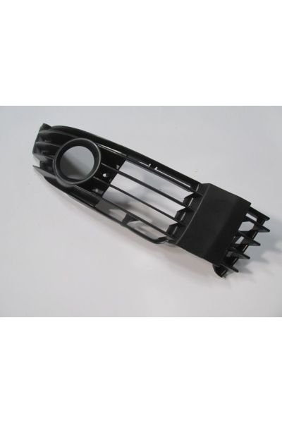 Volkswagen Passat- B5- 01/05; Sis Lamba Kapağı Sağ Sis Delikli Siyah 3b0853666lb41