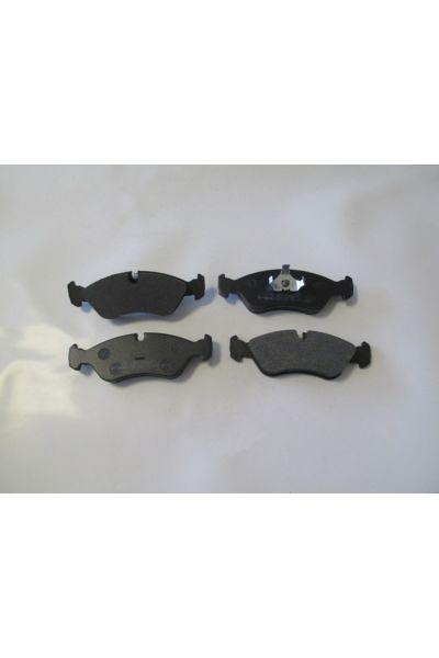 Opel Astra- F- Sd-hb- 95-98 Ön Fren Balatası (KABLOSUZ)(DİSK) (156,2X52,3X17) Oem No: 1605454 Uyumlu