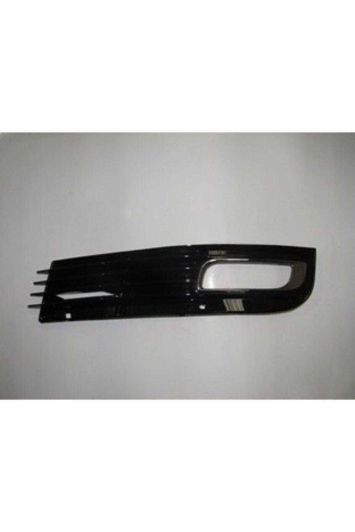 AUDI A8- 08-10 SİS LAMBA KAPAĞI SAĞ OEM NO: 4E0807682AN UYUMLU 1333-2061