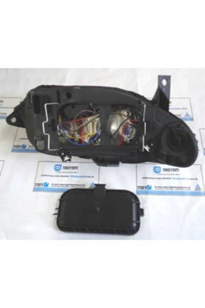 Fiat Palio 05/13 Far Lambası Sol Elektrikli/motorlu (İç Aynası Siyah/nikelajlı)(8 Fişli)(fame