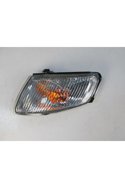 Mazda 626 Sd/hb 98/00 Ön Sinyal Sol (Siyah Çerçeveli) (Casp)