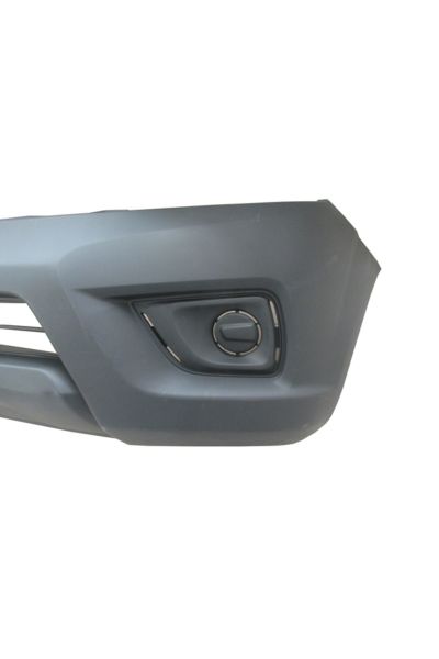Nissan Pick Up Navara 16/18 Ön Tampon Siyah (Pütürlü/faryıkamasız/sis Deliksiz/sis Yuvaaçılab