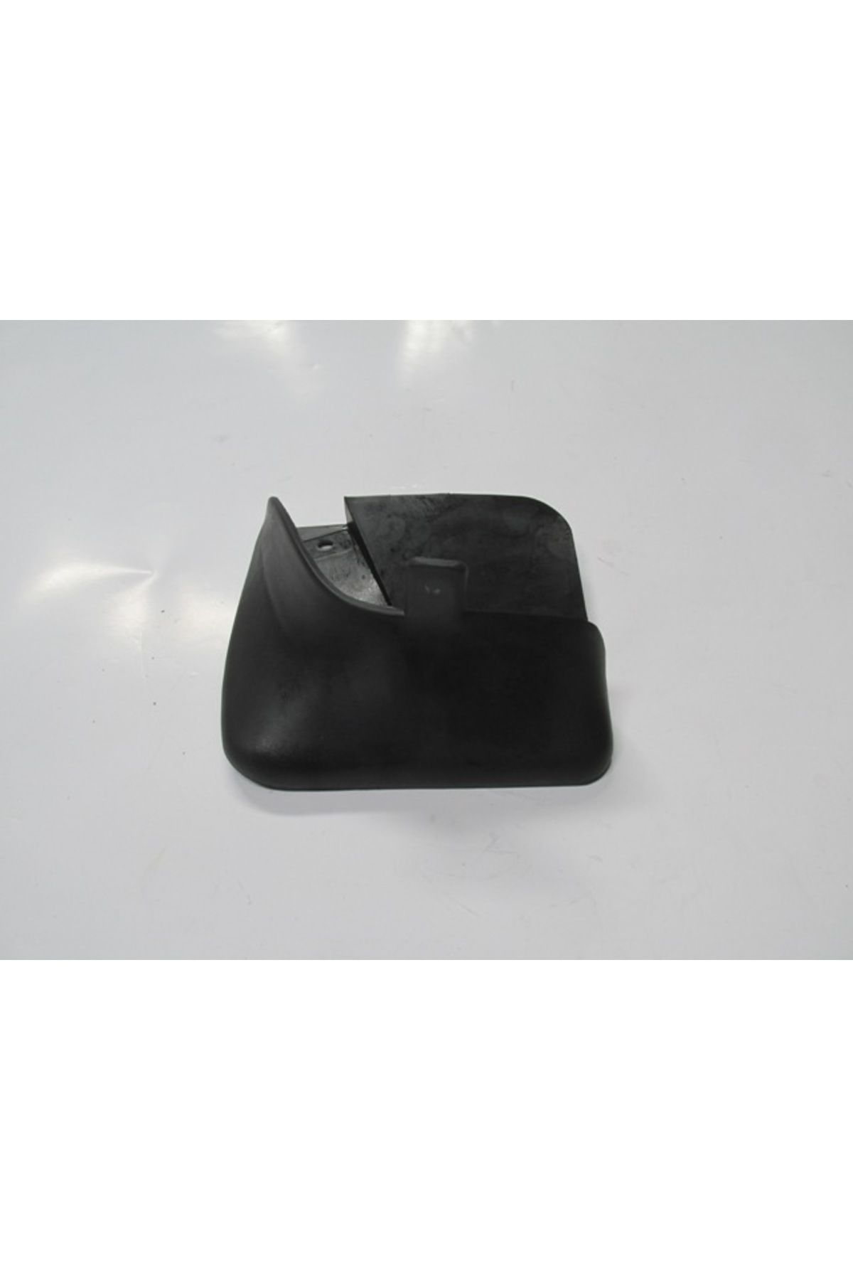 Daewoo Nexia 95/99 Arka Paçalık Sol (Bfn)