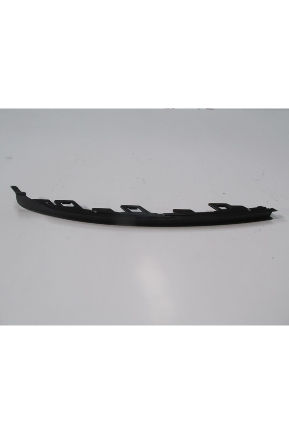 Opel Astra K Hb 16/19 Ön Tampon Panjur Çıtası Sağ (Sis Kapağı Alt Çıta)(tw)