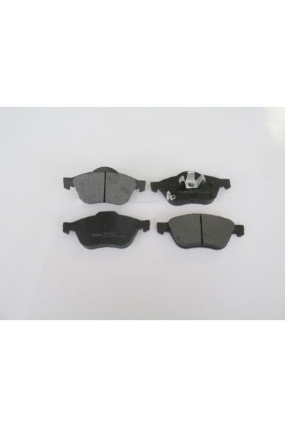 Toyota Avensıs-98/00; Ön Fren Balatası 1,6/1,8/2,0 Disk)(155x71,1x17,5/15;6,4x68,4x17,5 04465-05080