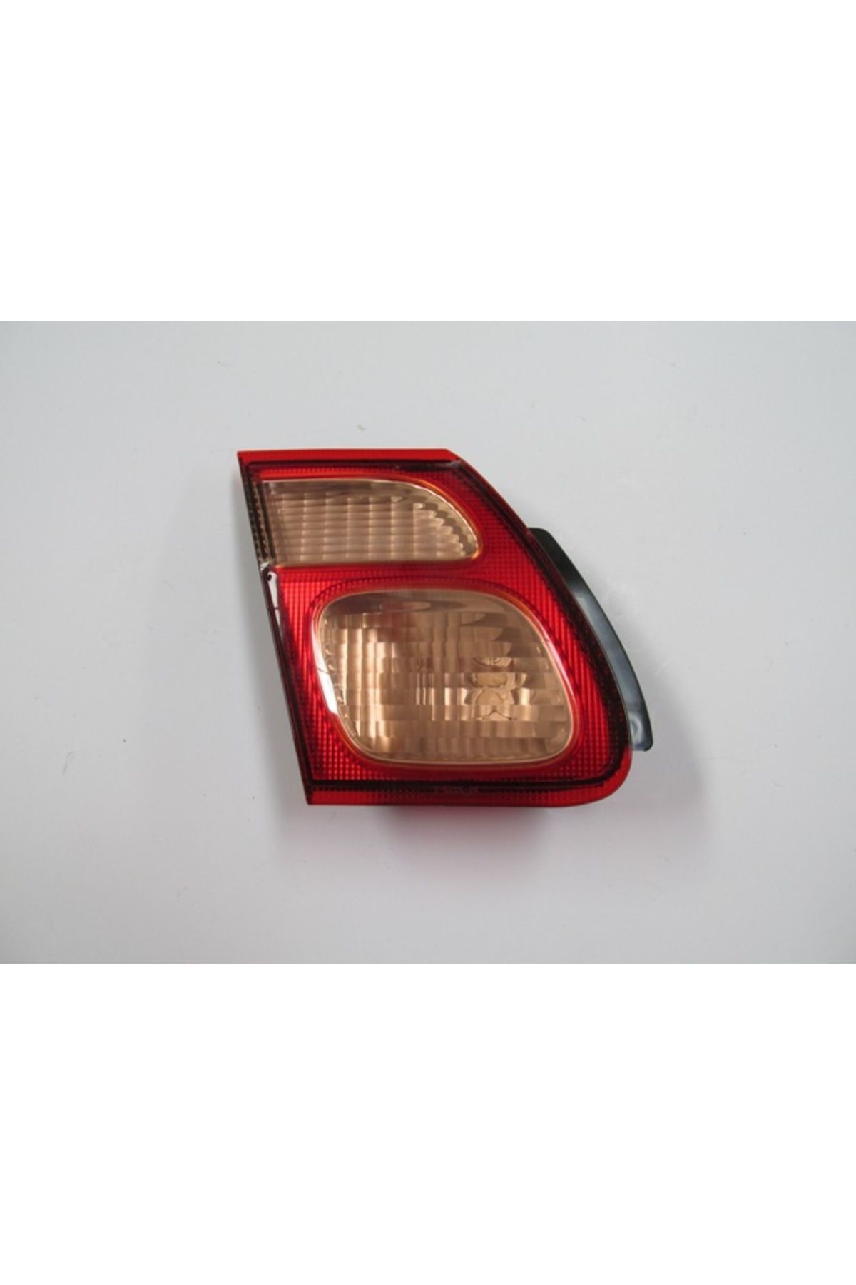 Nıssan Almera- N16- Sd- 00/06; Iç Stop Lambası Sol Beyaz/kırmızı (CASP) 26555-5m529