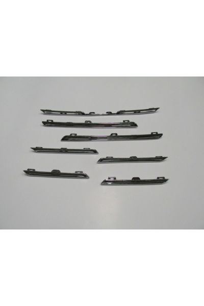 Renault Megane 4 Sd/hb 16/20 Ön Panjur Üst Çıtası Nikelajlı Set (7 Parça)