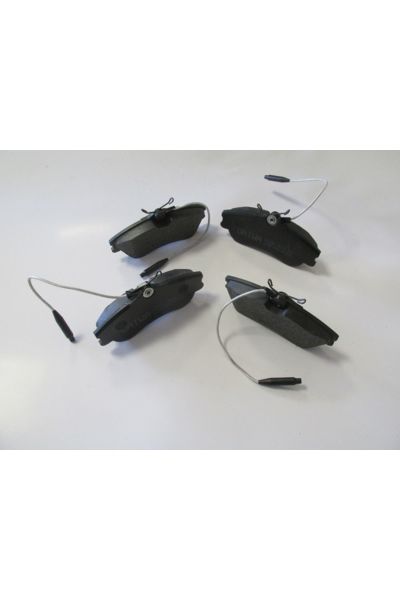 Peugeot Partner 03/09 Ön Fren Balatası (4 Kablolu)(disk) (129,7x56x18,5) (Bramax)