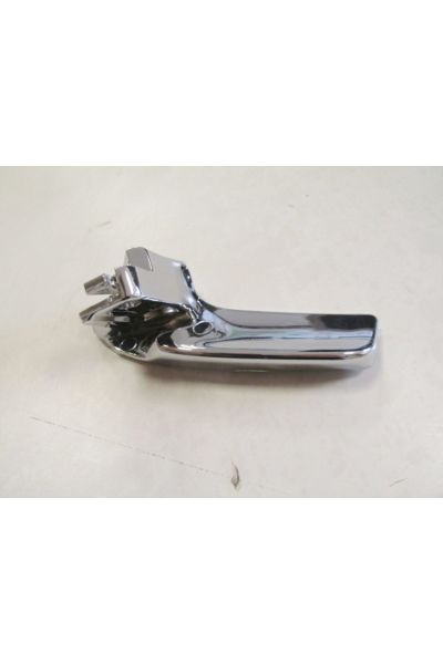 SEAT IBIZA- 09/12; ÖN KAPI İÇ AÇMA KOLU ELCEĞİ (KULBU) SAĞ NİKELAJLI 6J0837114A