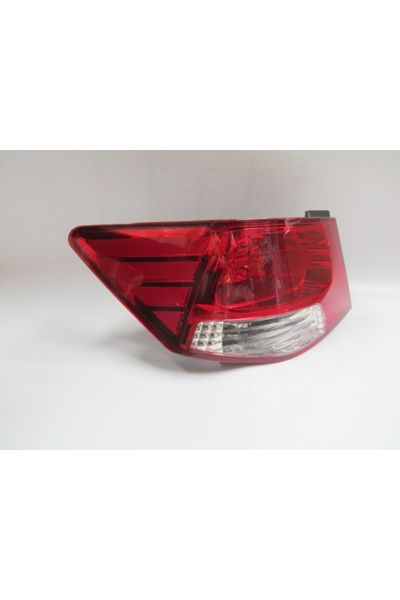 Kia Cerato 10/11 Dış Stop Lambası Sol Kırmızı/beyaz (Famella)