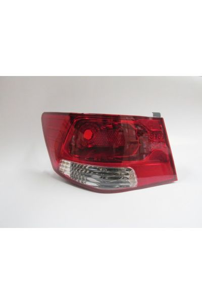 Kia Cerato 10/11 Dış Stop Lambası Sol Kırmızı/beyaz (Famella)