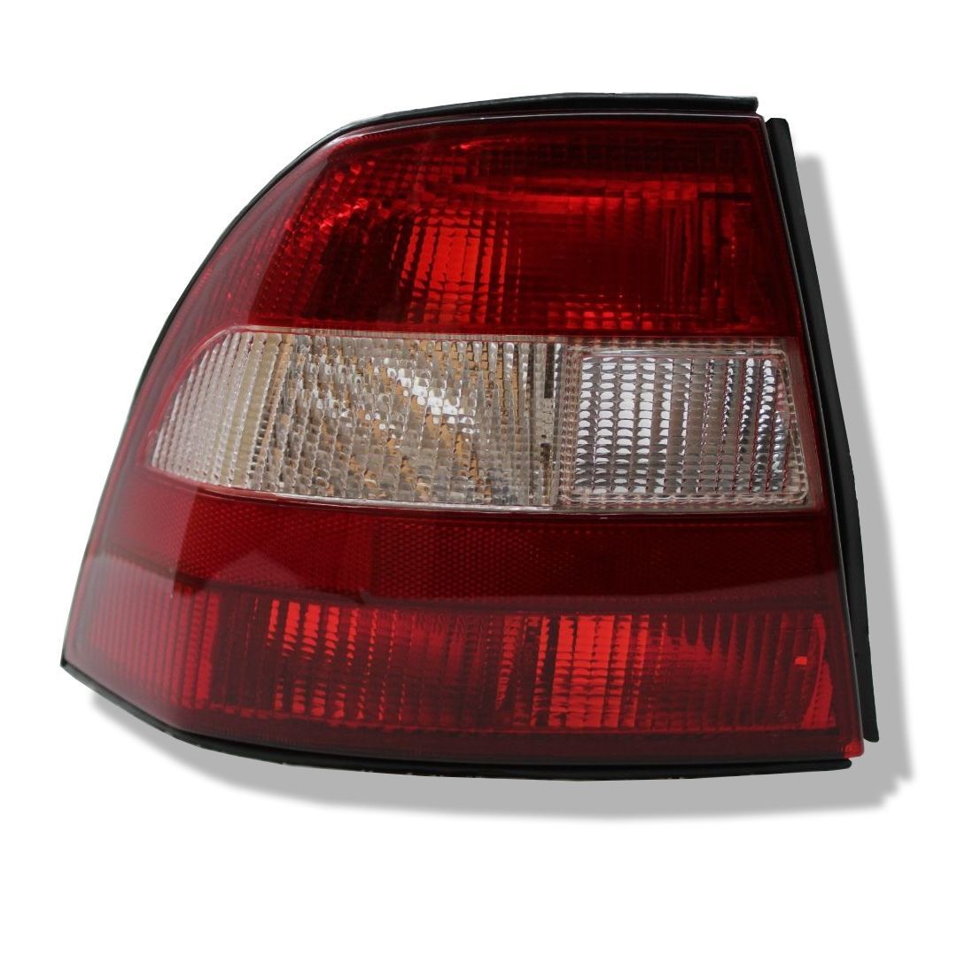 Vectra B 96-99 Arka Stop Beyaz Sol