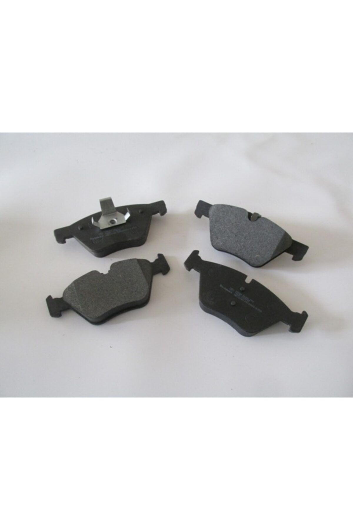 Bmw X1- E84- 09/15; Ön Fren Balatası (155.2X63.50X19,50/154.7X63.50X19,50) 34116769100