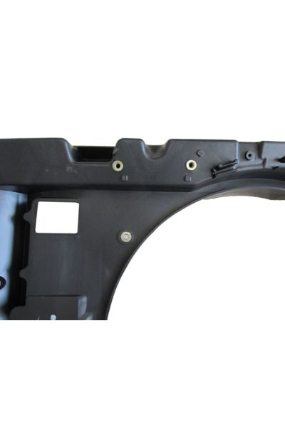 Peugeot 307- 01/05; Ön Panel Komple Plastik Klimalı Benzinli/dizel Tip)(İNTERCOOLER SIZ TİP) 7104.l2
