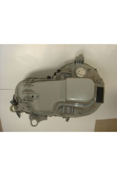 Mercedes E Class W210 96/99 Far Lambası Sağ Vakum Ayarlı/çizgili Camlı/4pinli (H7/h7)(famella)