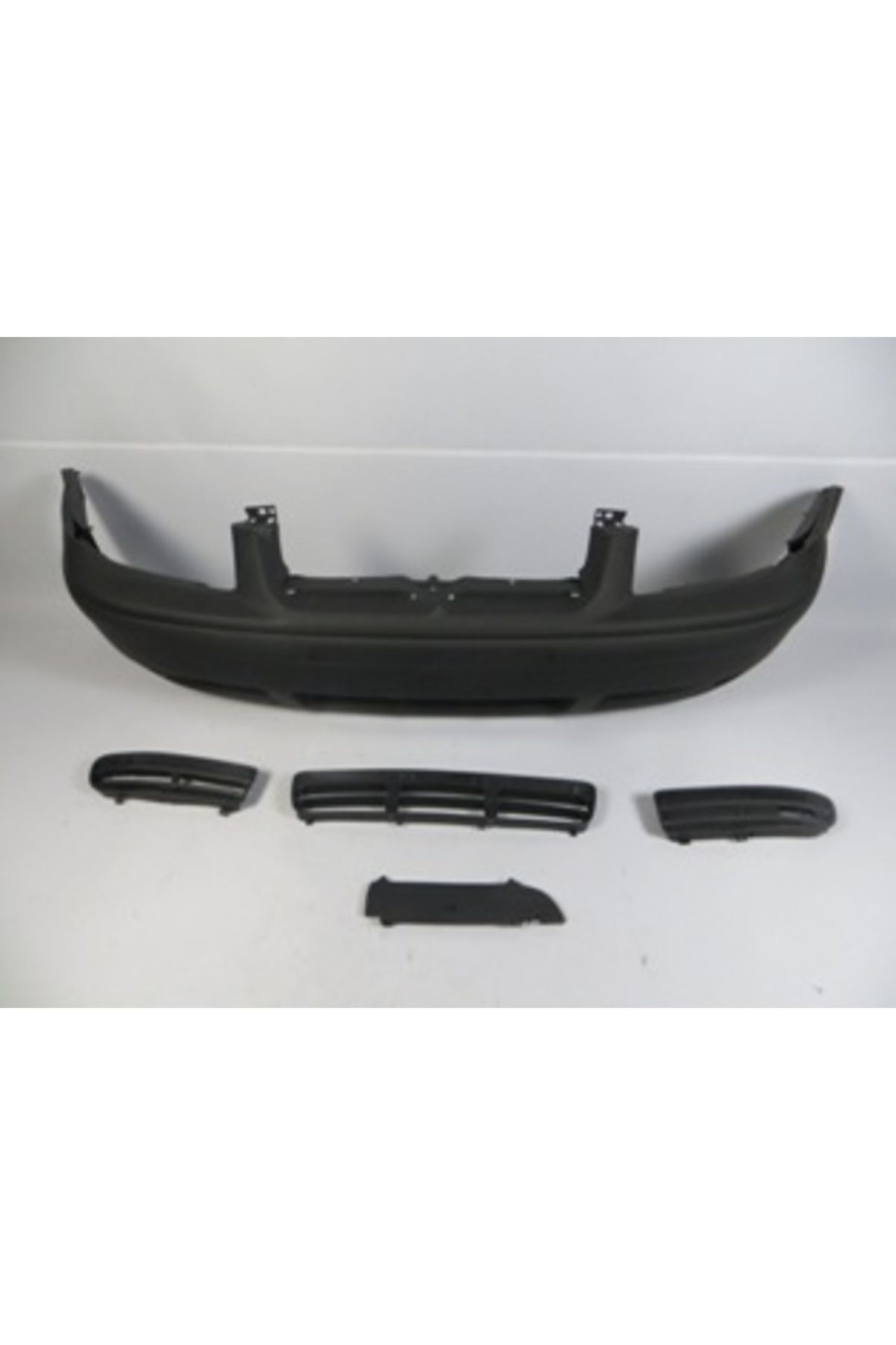 Volkswagen Bora 99/05 Ön Tampon (Sis Delikli Kendinden Bantlı)(sımyı)