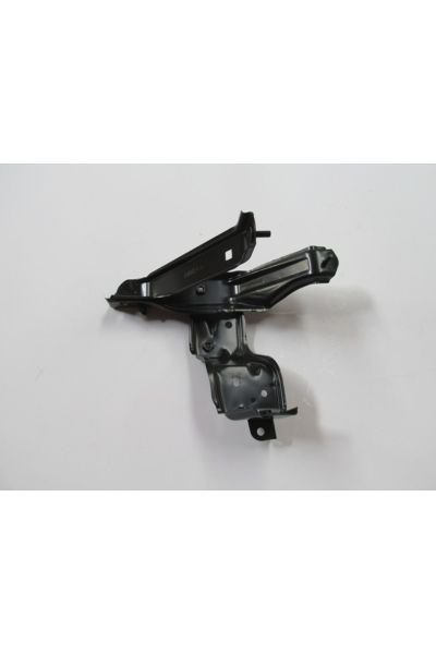 Toyota Hilux Pick Up Ln145 D4d 02/05 Ön Çamurluk İç Bağlantı Braketi Sol (Tw)