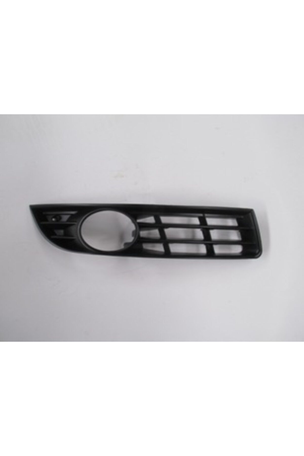 Passat B6 05/10 Sis Lamba Kapağı Sol Siyah Sis Delikli (Tüv)(tyg)