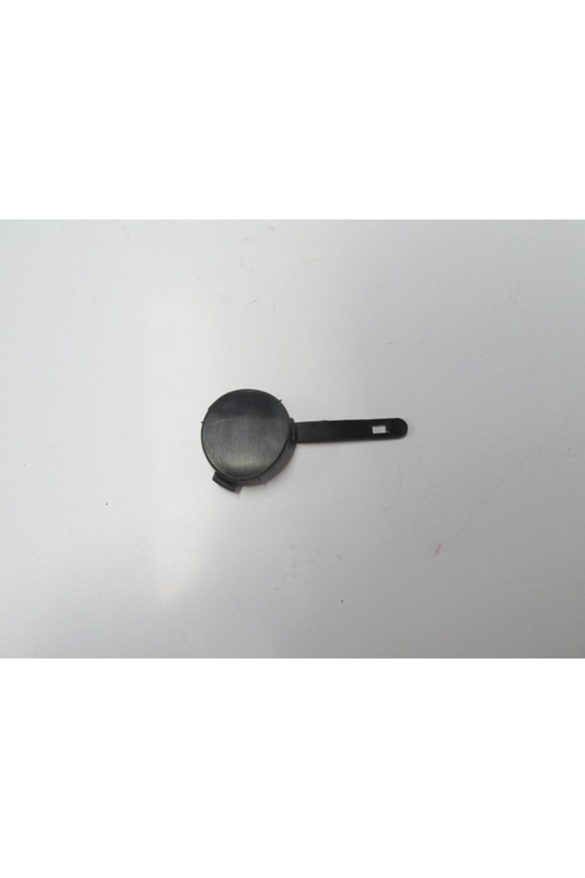 Renault Clıo- 2- Sd/hb- 06/08; Ön Tampon Çeki Demiri Kapağı (MAT SİYAH) (TYG) 8200445994