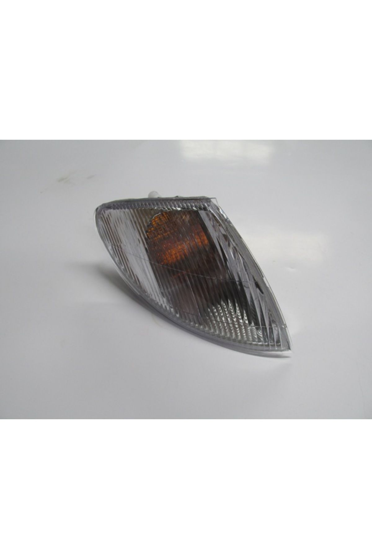 Renault Megane 1 98/99 Ön Sinyal Sağ Beyaz (Pleksan)