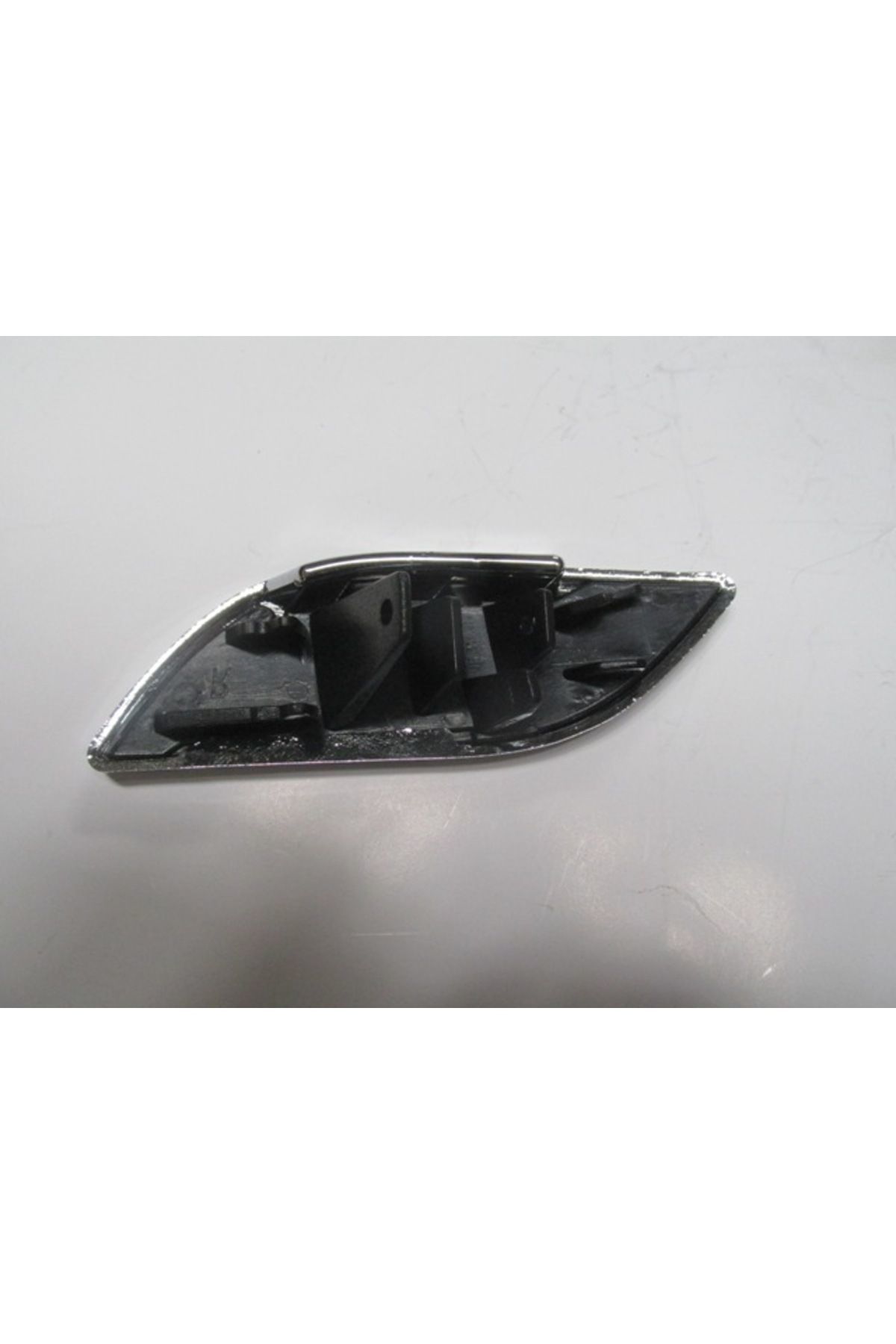 Skoda Superb 09/12 Far Yıkama Fıskiye Kapağı Sol Nikelajlı (Twy)