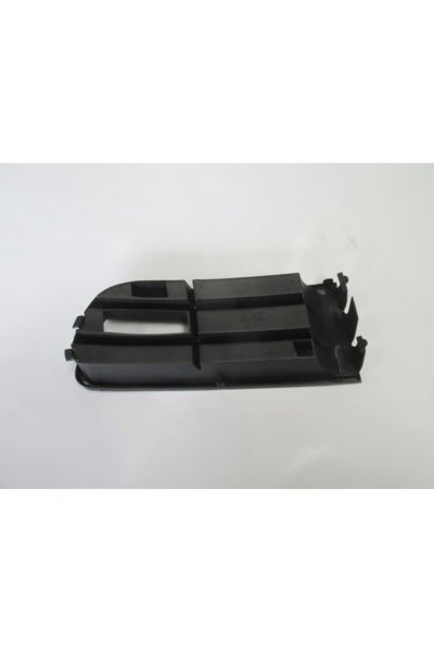 Volkswagen Polo- 5- 02/05; Sis Lamba Kapağı Sağ (SİS DELİKSİZ) (ÇİFT FARLI TİP) 6q0853666f
