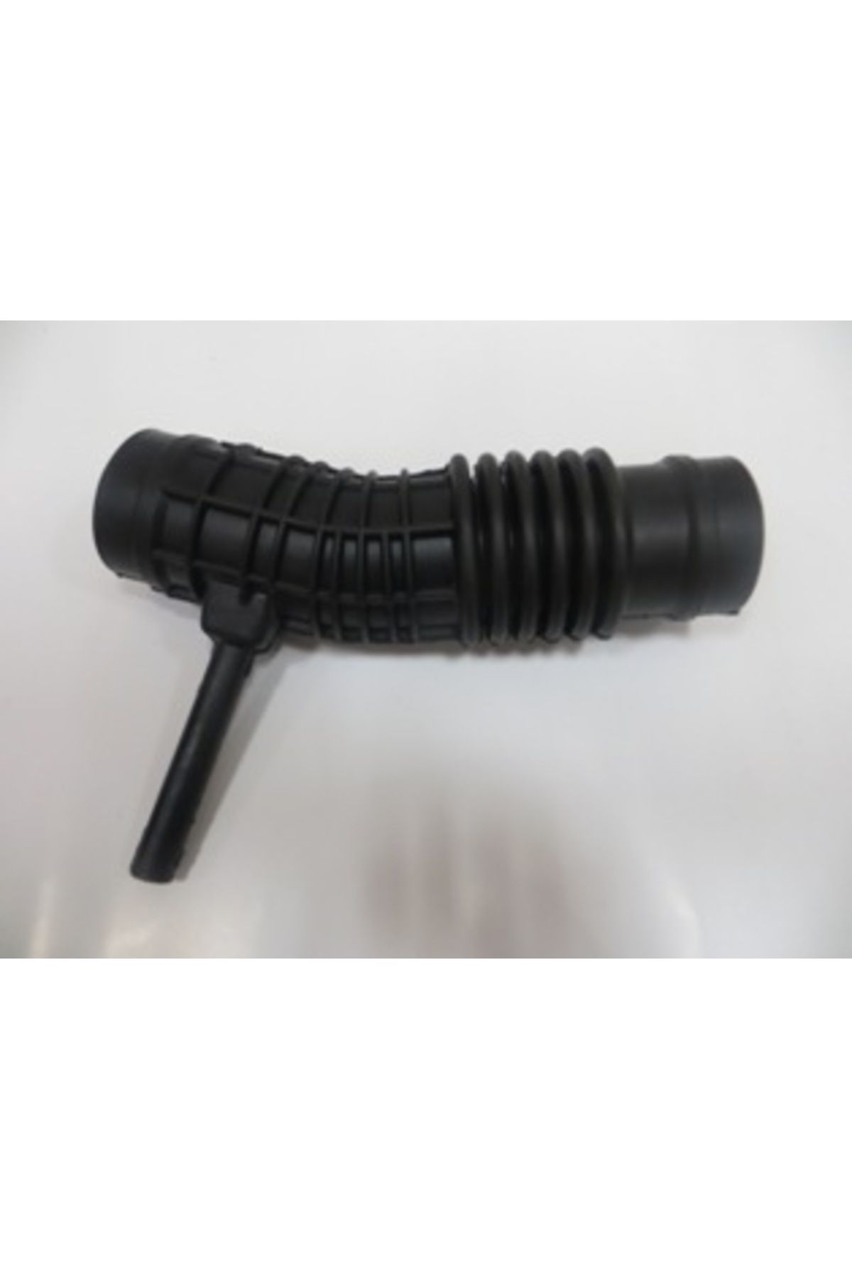 Nissan Skystar Pick Up D22 97/02 Hava Filtre Hortumu