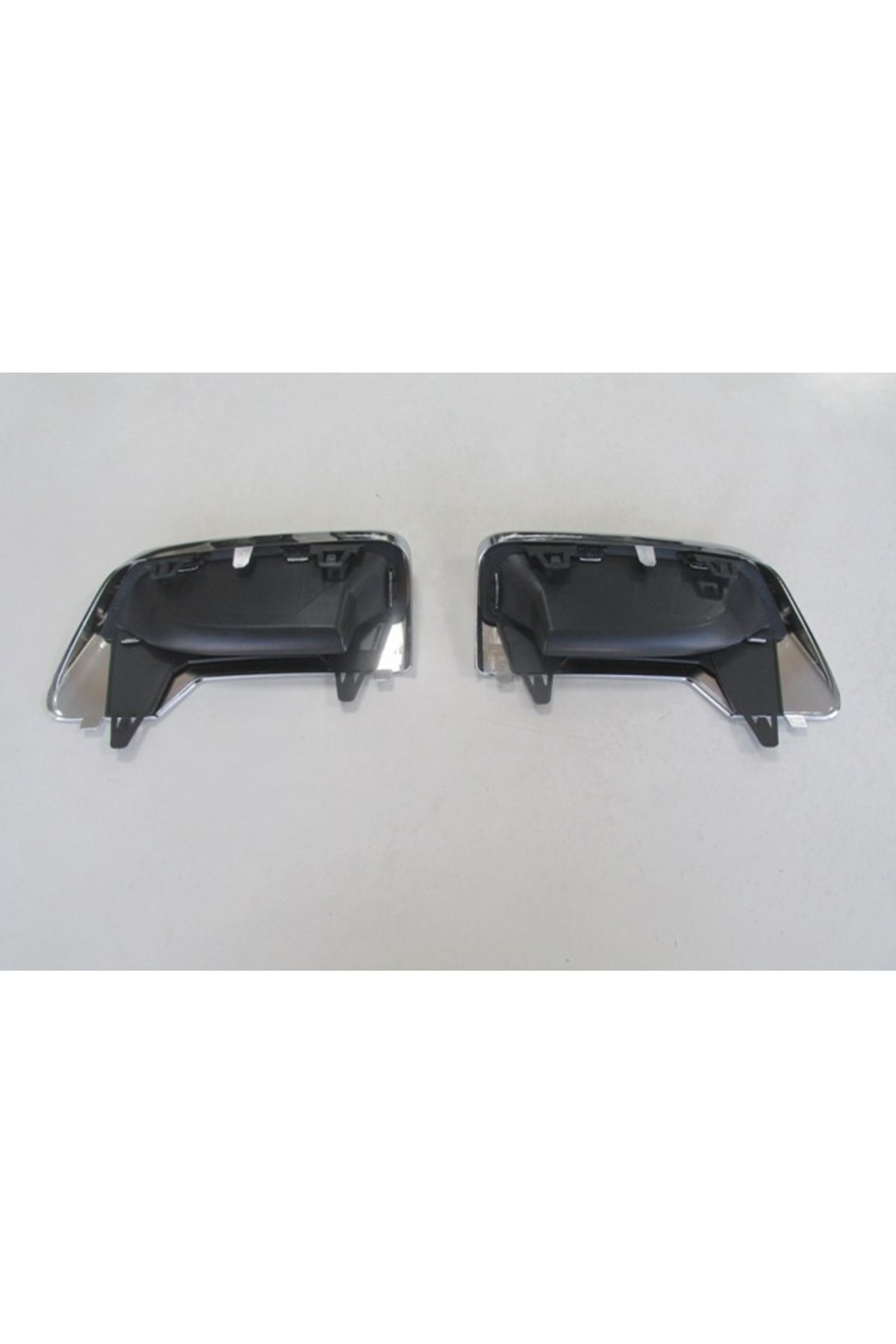 Parça A.CITROEN C5 AIRCROSS- 19/22; EGZOST ÇIKIŞ UC NİKELAJI SAĞ/SOL SET (2 PARÇA)