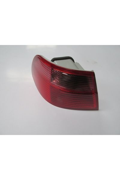 Fiat Albea 07/13 Dış Stop Lambası Sol Kırmızı (Duysuz) (Mars)