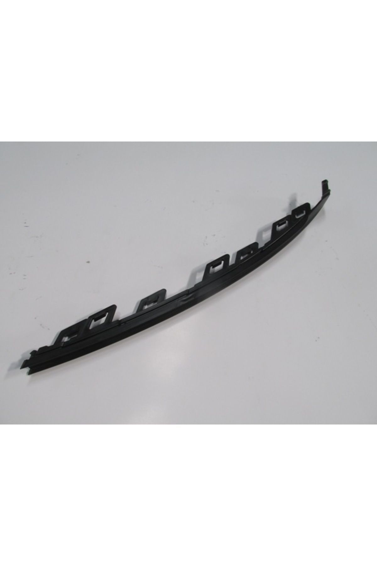 Opel Astra K Hb 16/19 Ön Tampon Panjur Çıtası Sol (Sis Kapağı Alt Çıta)(tw)