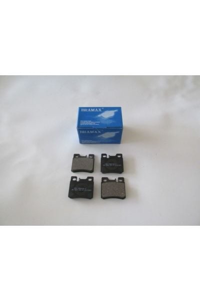 Mercedes 190 W201 83/93 Arka Fren Balatası (Kablosuz)(disk) (61,8x58,1x13,5)(bramax)
