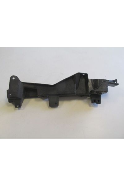 Renault Kangoo 4 14/21 Ön Çamurluk Bağlantı Suportu Sağ