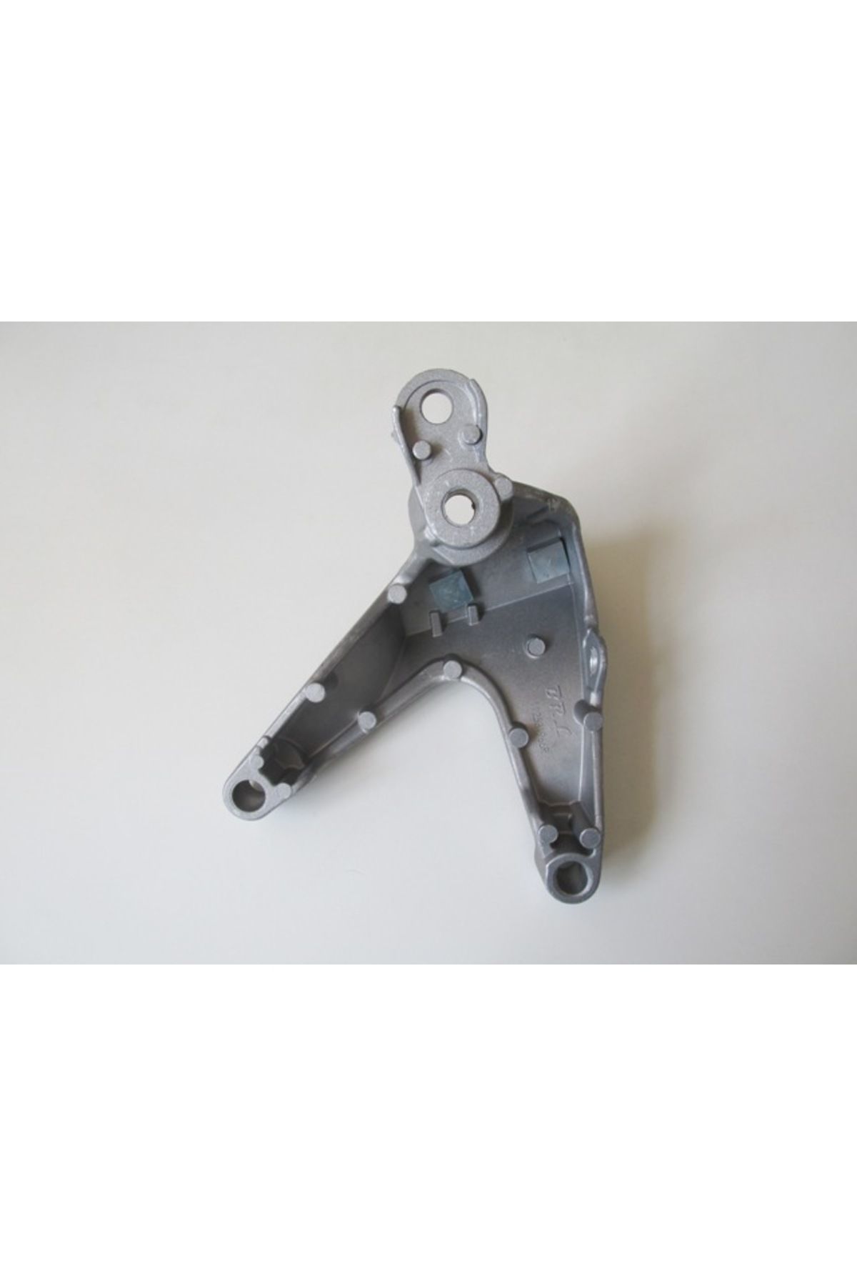 Dacia Sandero 13/20 Motor Takozu Bağlantı Ayağı Sol 1,5dcı Uyumlu