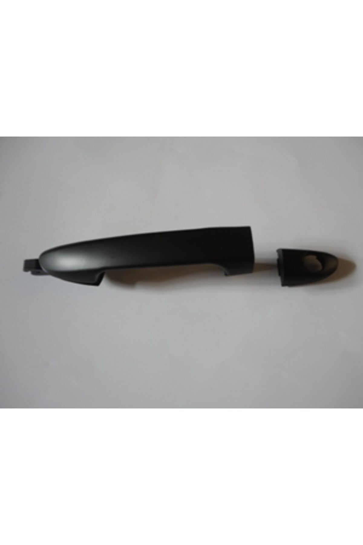 Kıa Cerato- 04/05; Ön Kapı Dış Açma Kolu Sağ Siyah Anahtar Delikli (HUSHAN) 82660-2f000