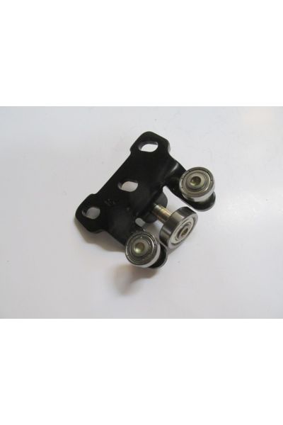 Ford Custom 18/24 Sürgülü Kapı Orta Ray Bağlantısı Sağ