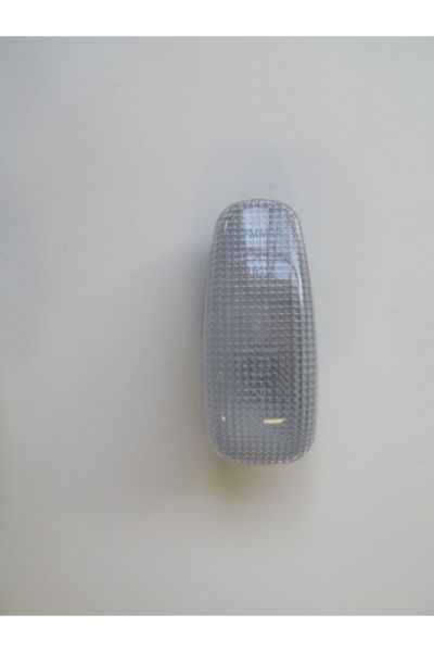 Vıto- W638- 96/03; Çamurluk Sinyali Beyaz Sağ/sol Aynı (ADET) (EUROLAMP)