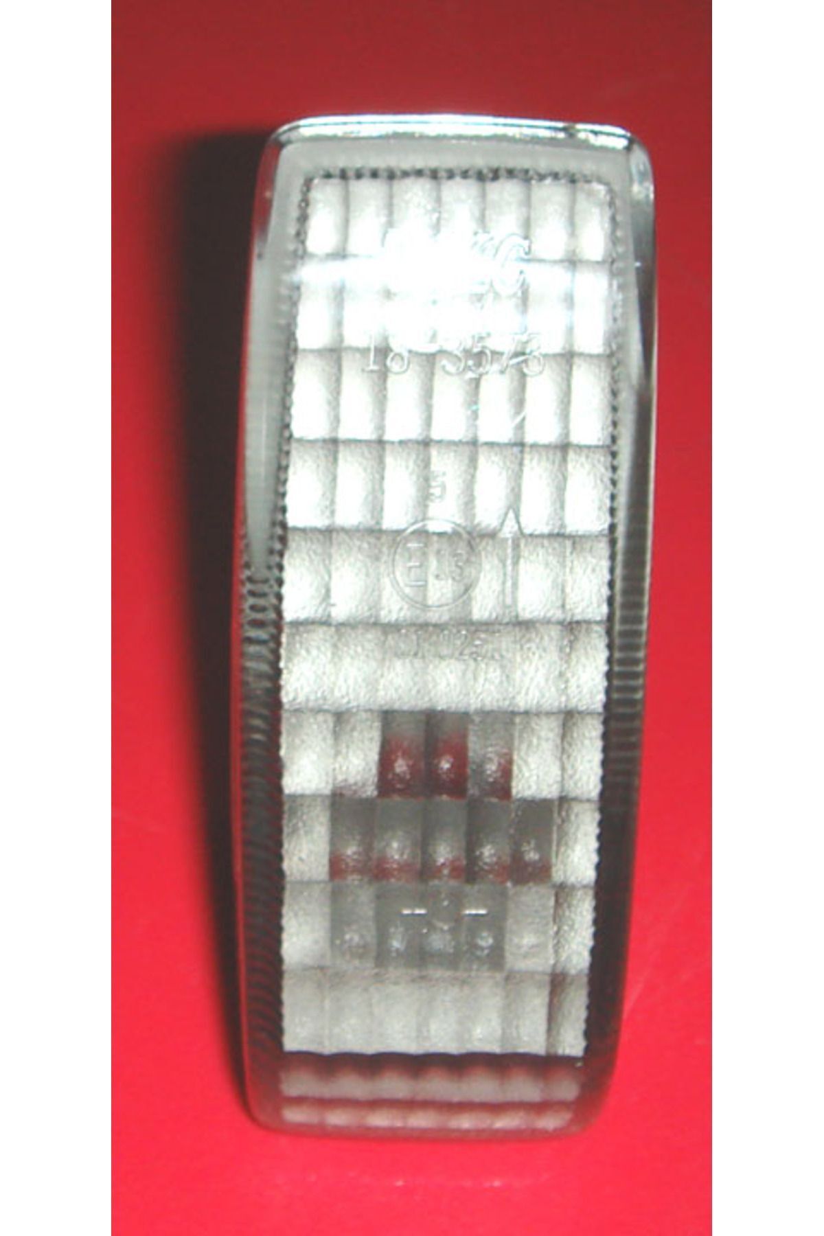 Mercedes E Class W124 93/95 Çamurluk Sinyali Füme Sağ/sol Aynı (Adet) (Famella)