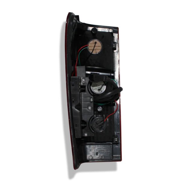 Dmax 12- Stop Lamba Sag