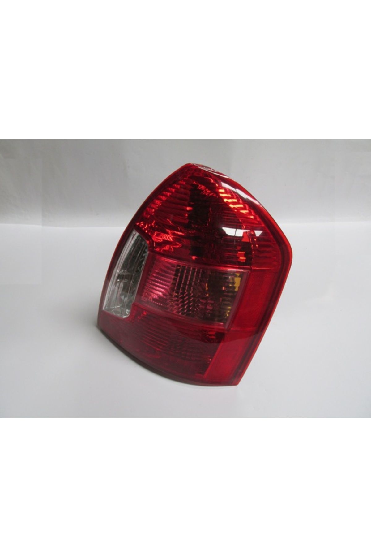 Hyundai Accent Era 06/12 Stop Lambası Sağ Kırmızı/beyaz (Mars)