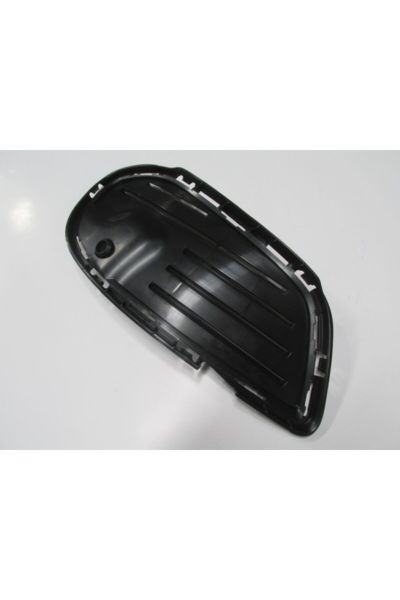 C Class- W205- 14/17; Sis Lamba Kapağı Braketi Sol Sensör Delikli (AMG)(TW)