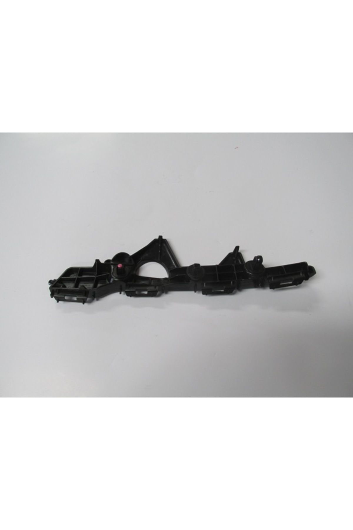 Toyota Rav4- 13/16; Arka Tampon Bağlantı Braketi Sol (OEM NO: 52156-0R030)