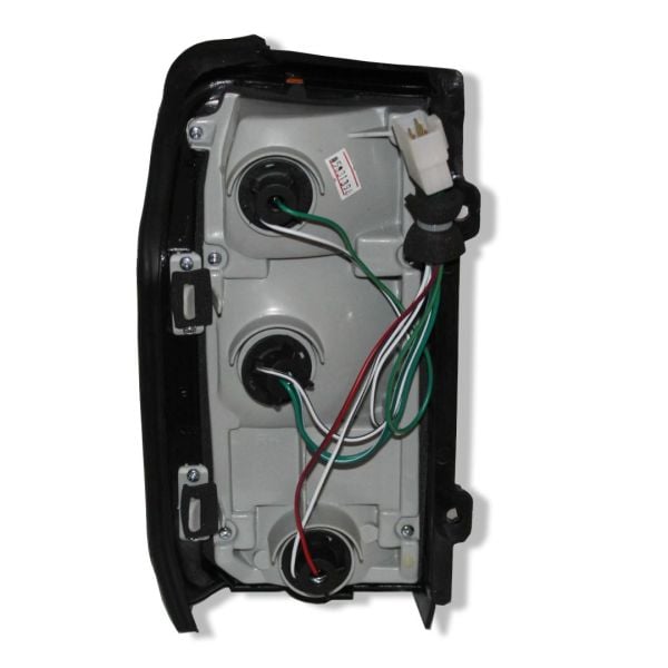 Mazda E2200 1986-1998 Sağ Stop Lambası Duylu Ampullü