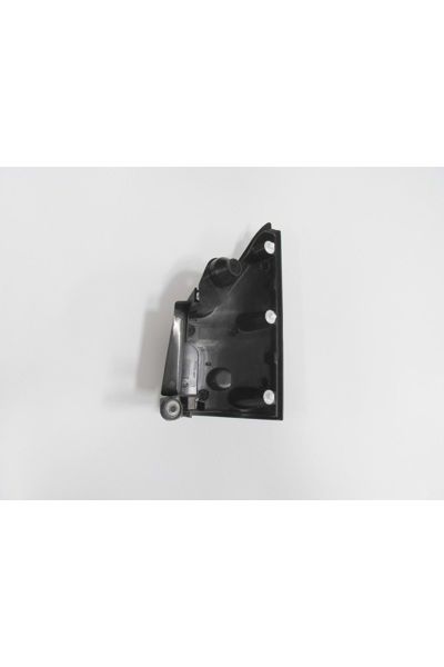 Renault Kangoo- 4- 14-21 Stop Lambası Alt Plastiği Sol (TEK KAPI) Oem No: 8200642150 Uyumlu 1479-286