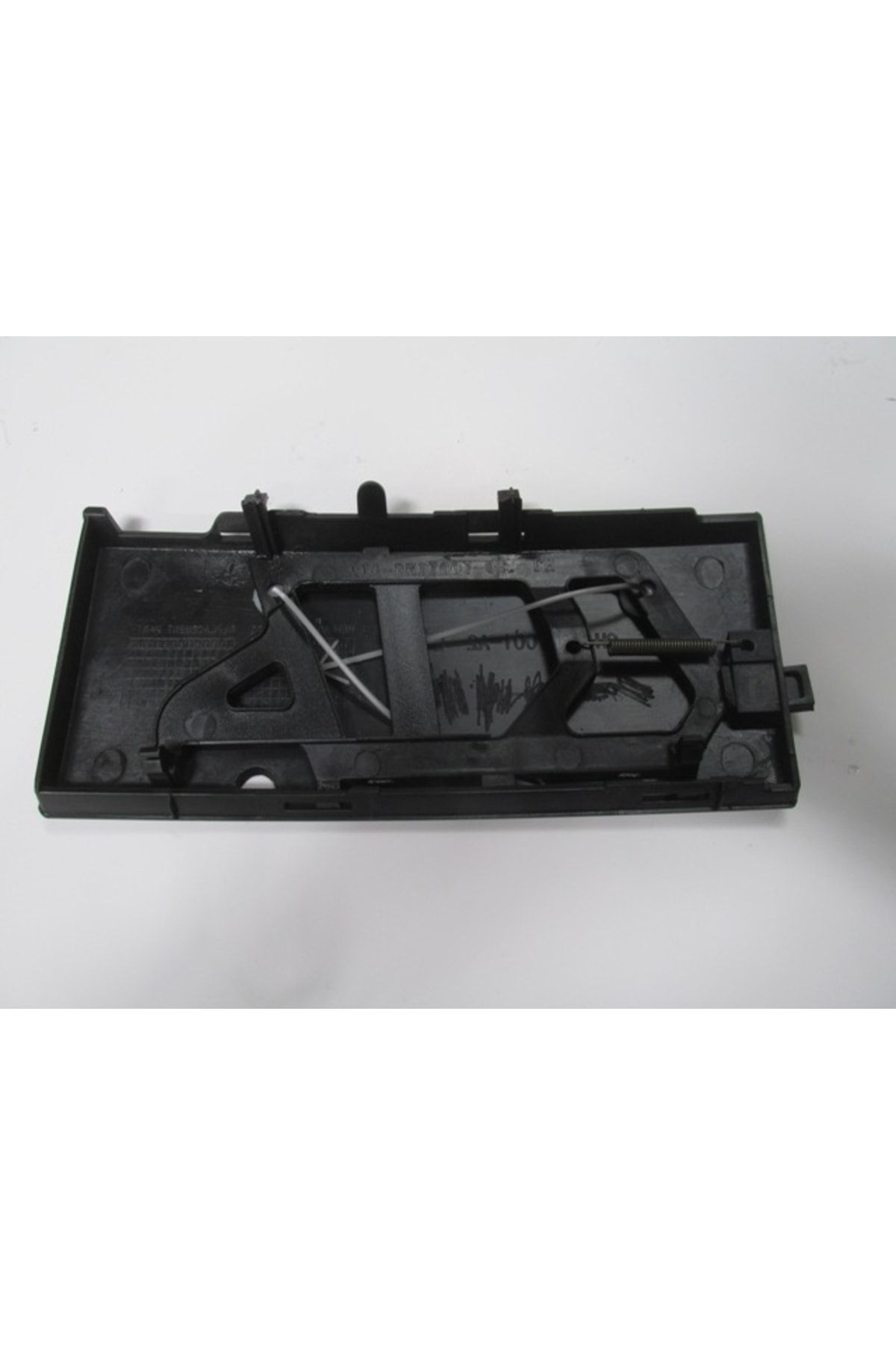 Bmw 5 Serı- E34- 88/95 Ön Tampon Çeki Demiri Kapağı Sağ Siyah (TW) 51111946496