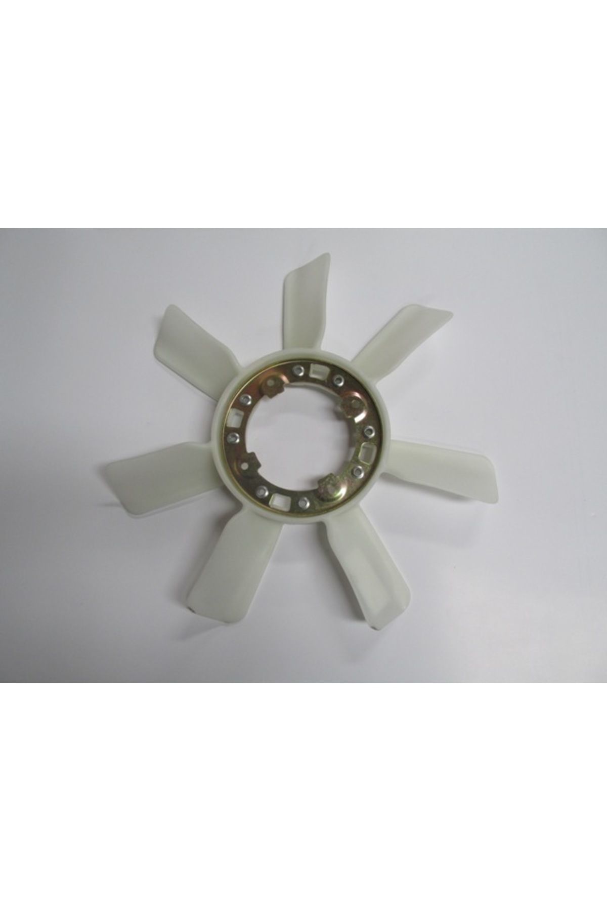 Toyota Hilux Pick Up Ln85 89/97 Fan Kanadı 7 Kanat (Fpı)