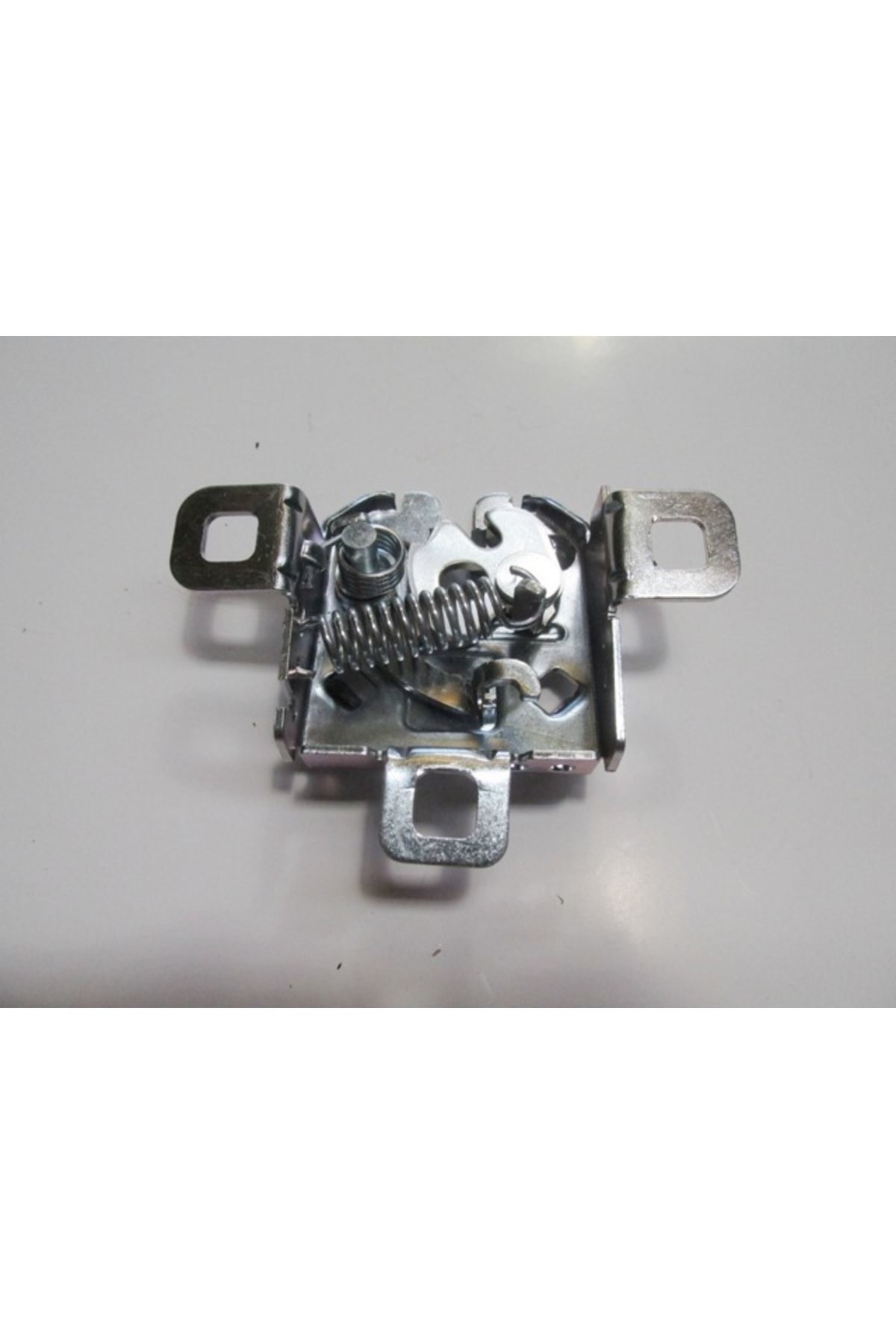 Fiat Linea Classic 06/15 Kaput Kilidi