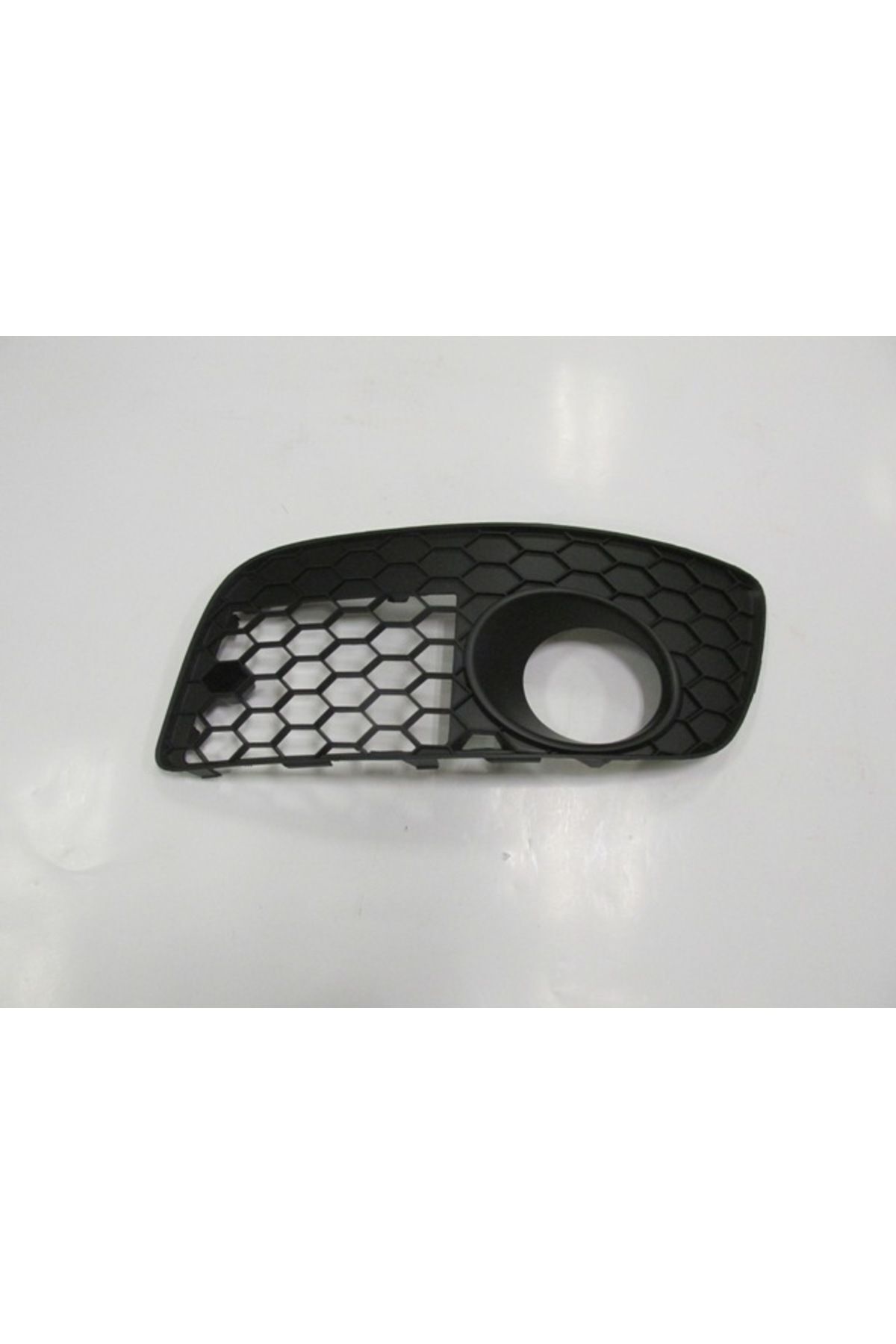 Volkswagen Golf-5-04/09 Uyumlu ;sis Lamba Kapağı Sol Siyah Sis Delikli)(GTI)(ızgaralı Açık Tip